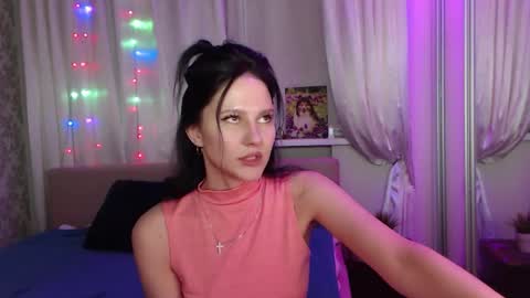 Snapshot of zlatagoddess chatting on 11-29-25, 06:33 Zlata online show from 11-29-25, 06:33