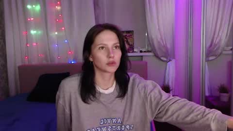 Snapshot of zlatagoddess chatting on 07-17-26, 04:12 Zlata online show from 07-17-26, 04:12