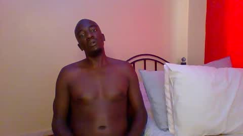 Zlatann2012 online show from 02-21-25, 09:34