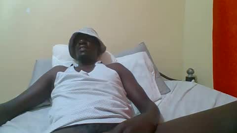 Zlatann2012 online show from 09-08-25, 06:40