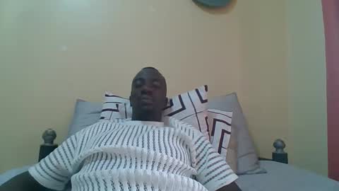 Zlatann2012 online show from 12-16-25, 09:36