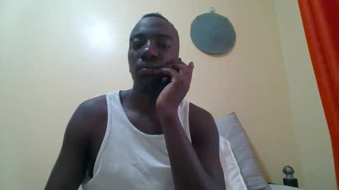 Zlatann2012 online show from 01-15-26, 07:57