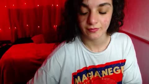 zoe_0111 online show from 02-14-25, 06:19