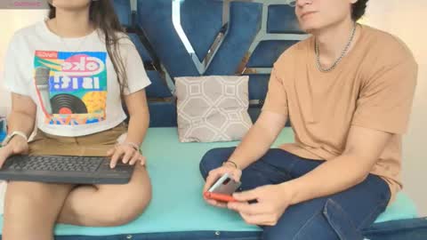 Zoe and dylan  online show from 11-11-25, 12:16