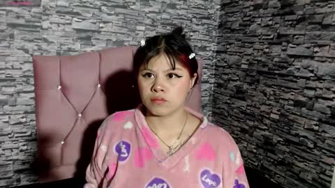 Zoe Bronw online show from 12-02-25, 09:47