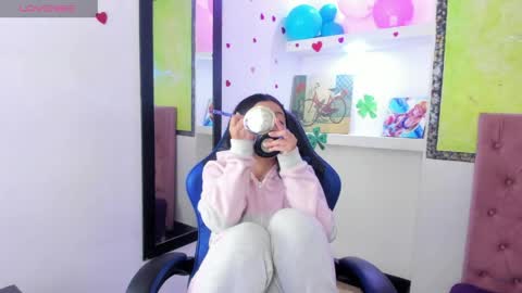 Z O E online show from 04-06-26, 09:05