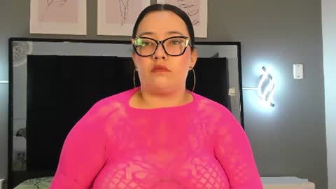 Snapshot of zoe_curvyy chatting on 07-06-26, 12:02 zoe_curvyy online show from 07-06-26, 12:02