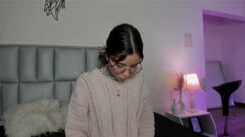 zoe_dear online show from 03-27-26, 06:51
