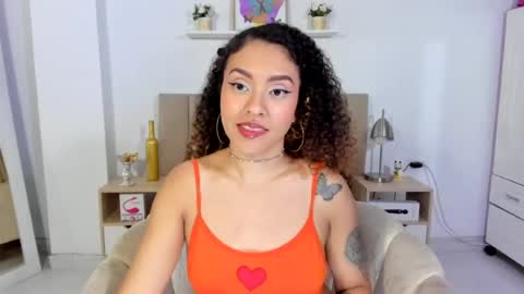 Zoe Gruber online show from 07-16-26, 01:11