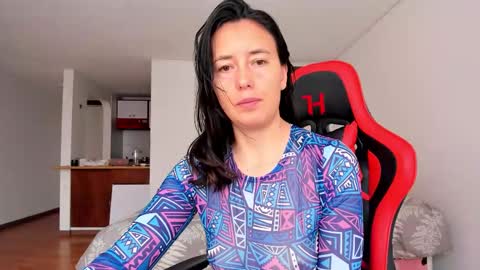 ZOE online show from 12-17-25, 07:31