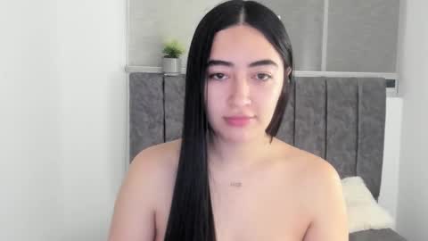 zoe_jones7 online show from 10-19-25, 05:19