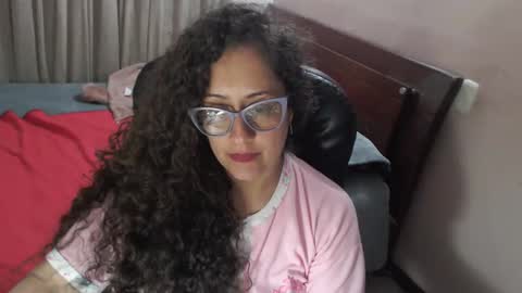 Zoe Koller online show from 09-16-25, 02:23