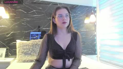 Zoe online show from 01-07-26, 11:45