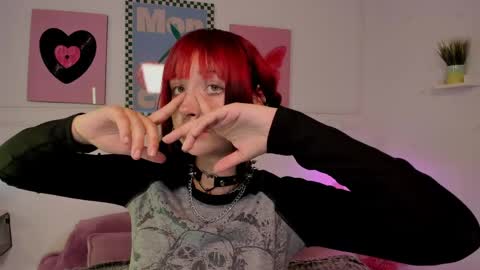 Snapshot of zoe_lynch_ chatting on 05-05-26, 12:02 Zoe Lynch online show from 05-05-26, 12:02