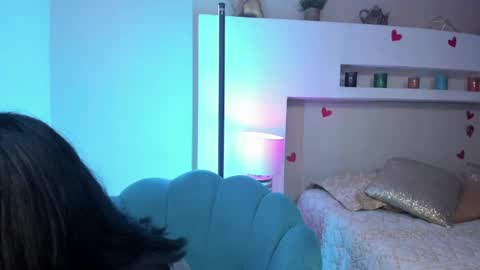 Snapshot of zoe_lynch_ chatting on 06-09-26, 12:06 Zoe Lynch online show from 06-09-26, 12:06