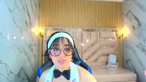 Zoe  online show from 11-27-25, 03:19