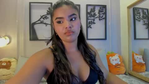 Zoe online show from 10-19-25, 12:22