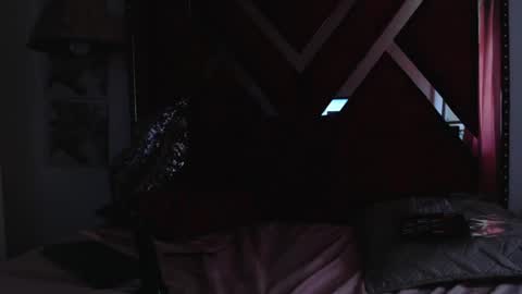 Snapshot of zoe_spenser chatting on 06-27-26, 03:50 Zoe online show from 06-27-26, 03:50