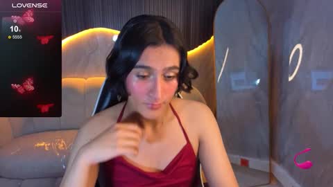 Snapshot of zoe_tp chatting on 02-21-26, 01:28 Zoe online show from 02-21-26, 01:28