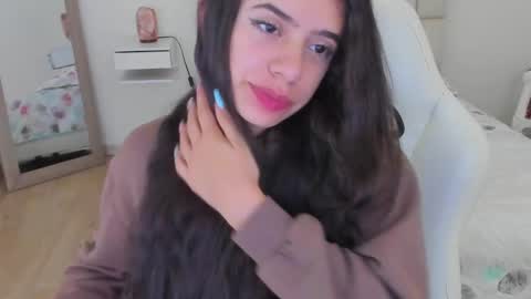 Zoe online show from 02-10-25, 05:41