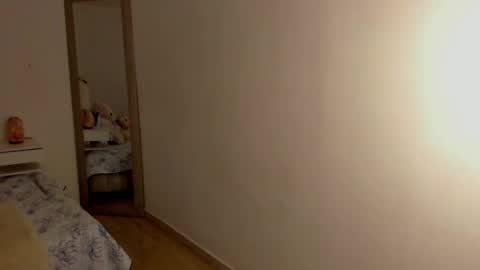 Zoe online show from 02-01-26, 12:04