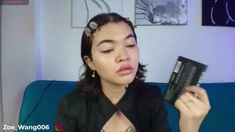 Zoe online show from 12-18-25, 12:33