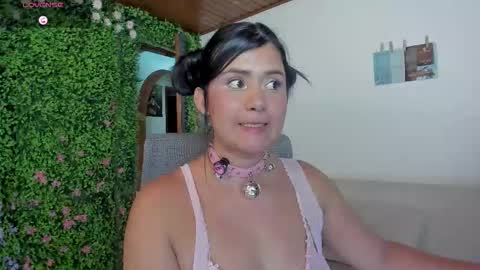 Zoe online show from 09-17-25, 03:41