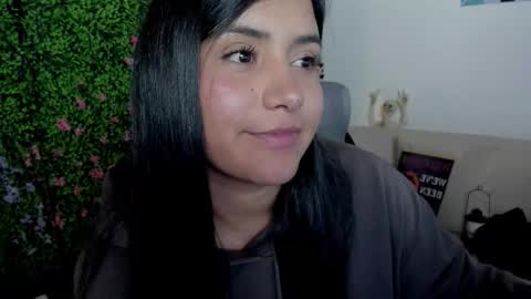 Zoe online show from 10-05-25, 03:38