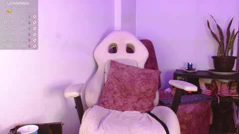 Fer   Model independiente online show from 02-25-26, 11:03