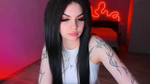 Snapshot of zoedrift chatting on 02-08-26, 05:16 zoedrift online show from 02-08-26, 05:16