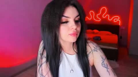 Snapshot of zoedrift chatting on 02-23-26, 04:48 zoedrift online show from 02-23-26, 04:48