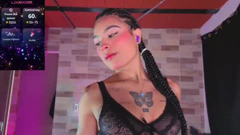 Snapshot of zoee_dolcee chatting on 02-13-26, 08:38 Catt online show from 02-13-26, 08:38