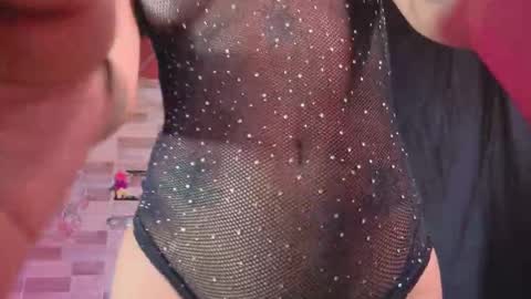 Snapshot of zoee_dolcee chatting on 02-19-26, 09:33 Catt online show from 02-19-26, 09:33