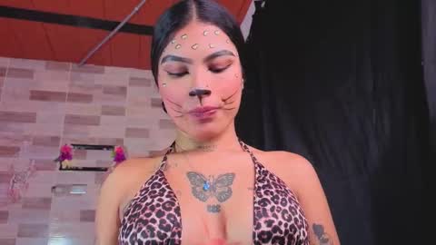 Snapshot of zoee_dolcee chatting on 02-25-26, 09:46 Catt online show from 02-25-26, 09:46