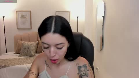 Snapshot of zoee_jackson chatting on 07-06-26, 06:43 zoee jackson online show from 07-06-26, 06:43