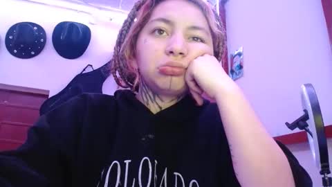 zoee jhonnyy online show from 01-18-25, 09:56