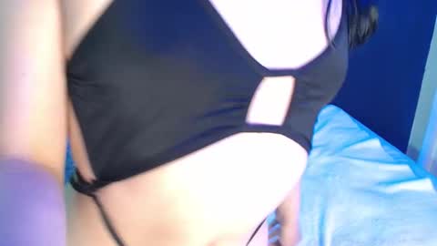 zoeeblack online show from 10-23-25, 05:51