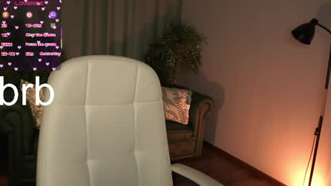 Snapshot of zoeford_ chatting on 07-07-26, 06:47 ZOE online show from 07-07-26, 06:47