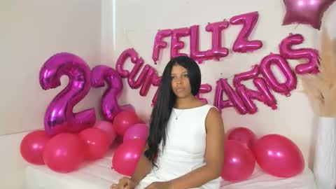 zoegarner10 online show from 12-21-25, 07:32