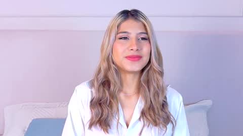 Zoe online show from 10-03-25, 11:18