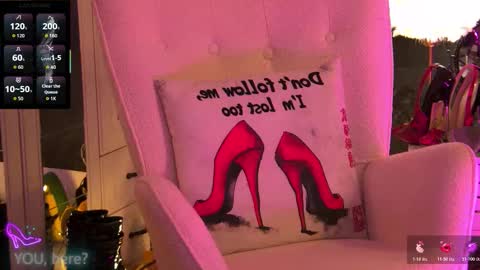 Snapshot of zoemesmerizee chatting on 11-11-25, 07:19 ZoeMesmerize online show from 11-11-25, 07:19