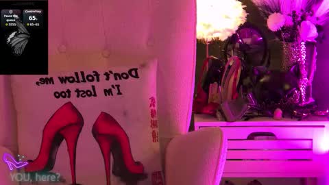 Snapshot of zoemesmerizee chatting on 11-12-25, 04:02 ZoeMesmerize online show from 11-12-25, 04:02