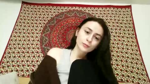 zoepleasing online show from 03-01-25, 05:31