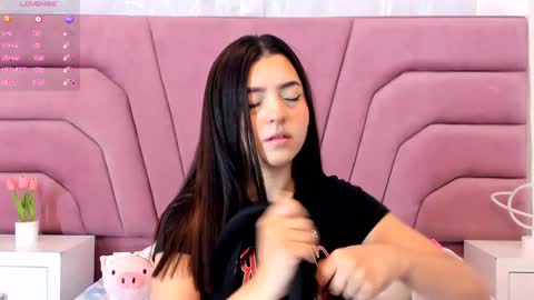 Snapshot of zoewillian chatting on 01-20-25, 12:07 zoewillian online show from 01-20-25, 12:07