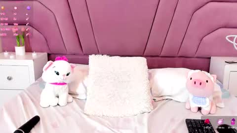 Snapshot of zoewillian chatting on 02-25-25, 09:02 zoewillian online show from 02-25-25, 09:02