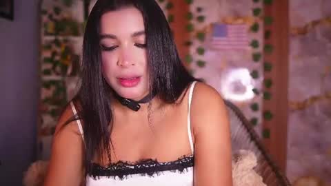 zoey fox  online show from 07-10-26, 12:48