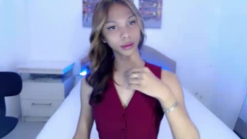 zoey online show from 10-07-25, 09:39