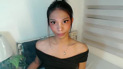 zoey online show from 11-20-25, 09:09