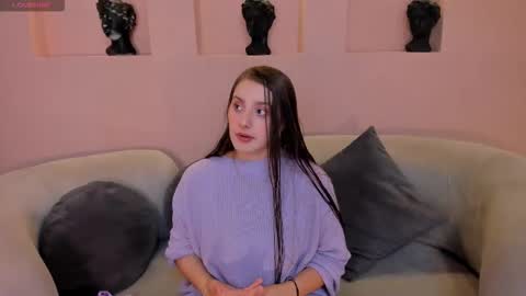 Zoey Walker online show from 10-13-25, 12:05