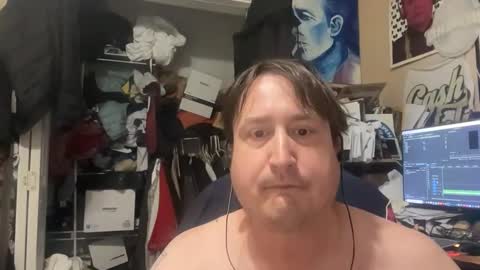 Snapshot of zone45887003 chatting on 04-22-26, 03:09 daddybighardonlate online show from 04-22-26, 03:09